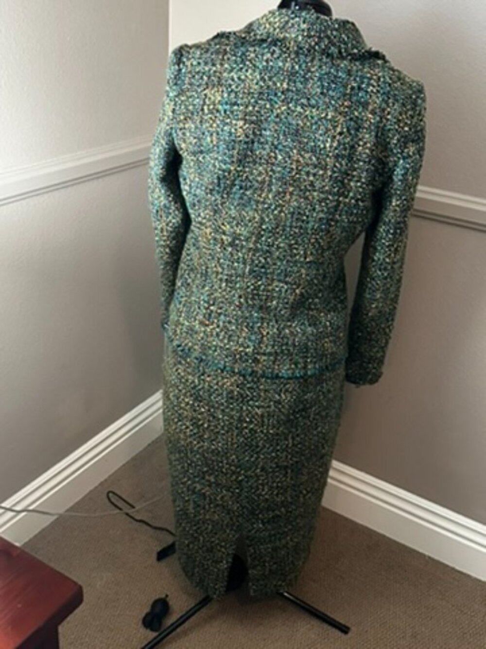 Lafayette 148 New York | Fantasy Tweed Skirt Suit Set | Size 12 - Picture 2 of 4
